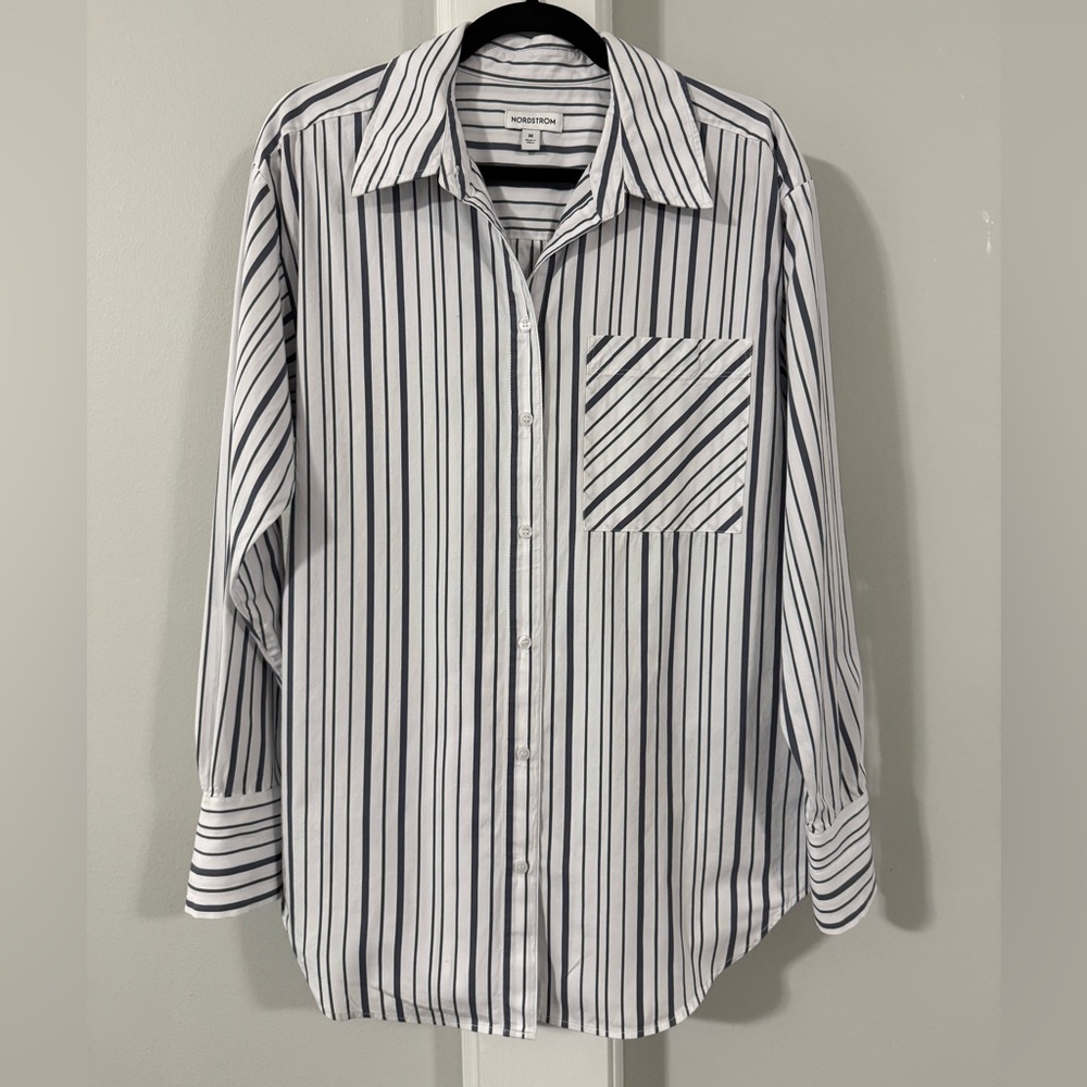 Nordstrom Grey and White Striped Cotton Button Down Shirt